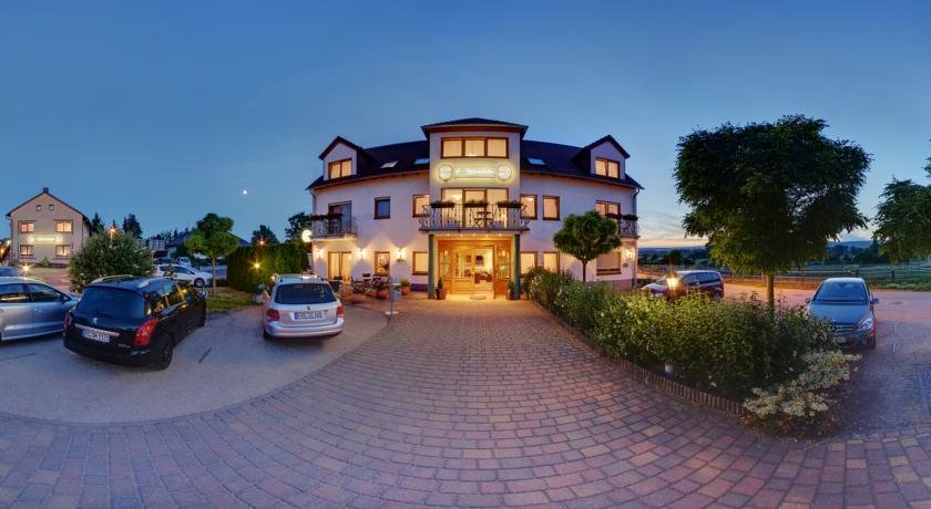 3 Tage Das ist wanderbar  Premiumwandern in Rheinhessen – Fetzers Landhotel (4 Sterne) in Ingelheim, Rheinland-Pfalz inkl. Halbpension